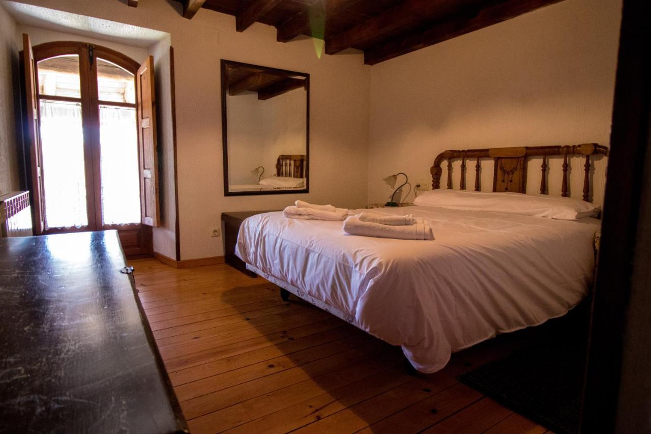 La Casa Del Abuelo ξενώνας Hoyos del Espino Εξωτερικό φωτογραφία