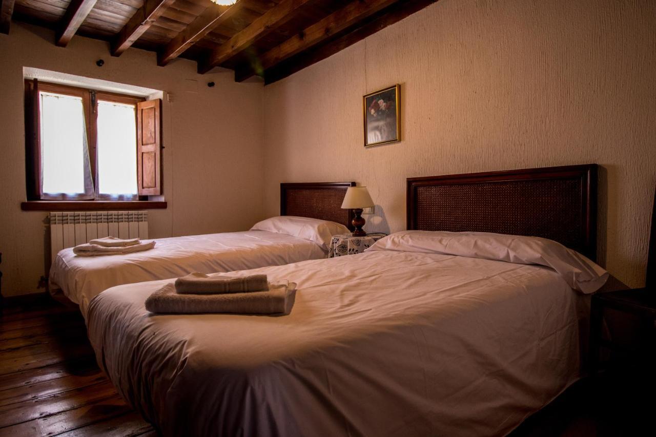 La Casa Del Abuelo ξενώνας Hoyos del Espino Εξωτερικό φωτογραφία
