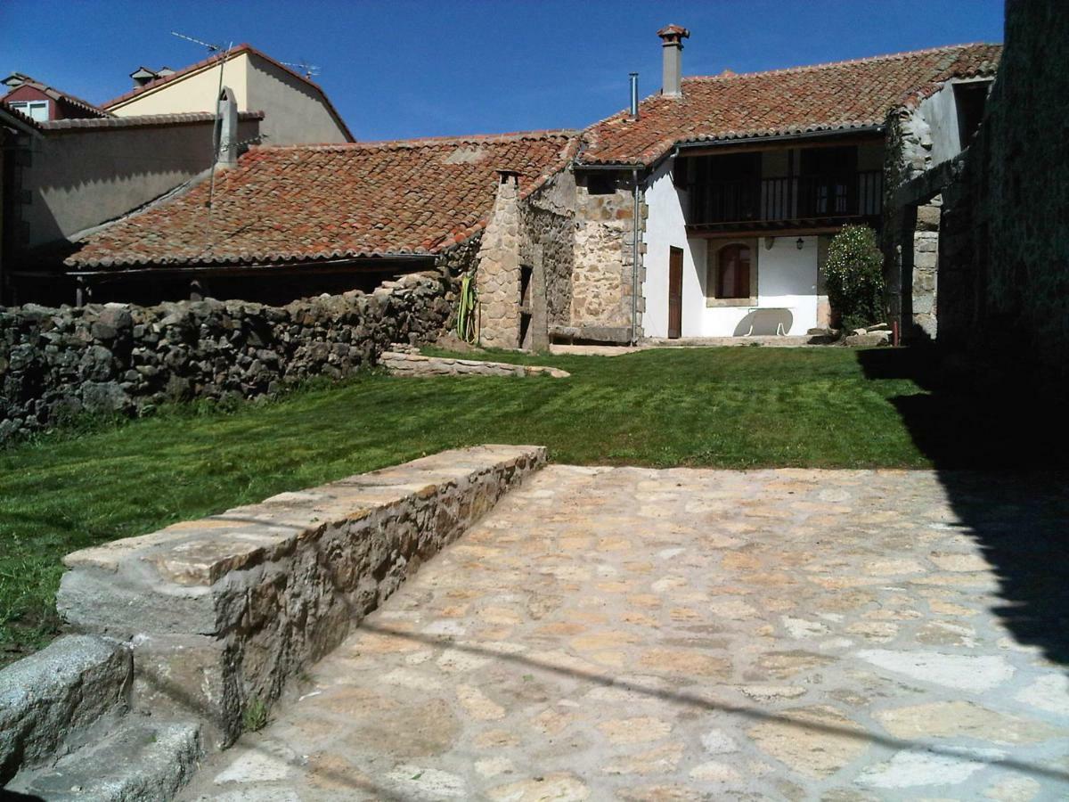 La Casa Del Abuelo ξενώνας Hoyos del Espino Εξωτερικό φωτογραφία